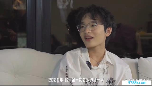 钟好意思好意思知道母亲曾遭受家暴被父亲打骨折